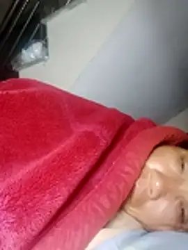 bella-la online show from 11/19/25, 06:08