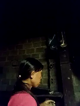 bella-la online show from 11/23/25, 11:21