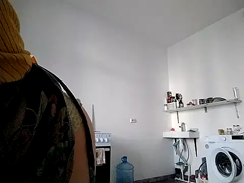 Anneta280671 online show from 12/14/25, 09:14