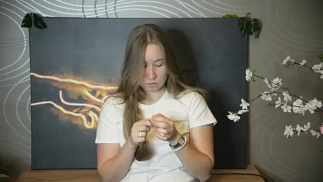 EvonWmith online show from 10/28/25, 10:19