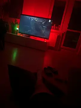 Snapshot of edgarmachtsderbe chatting on 10/28/25, 11:29 edgarmachtsderbe online show from 10/28/25, 11:29