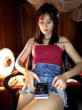 Em xinh01 online show from 12/21/25, 01:35