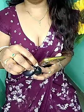 shreyareddy99 online show from 02/04/26, 04:13