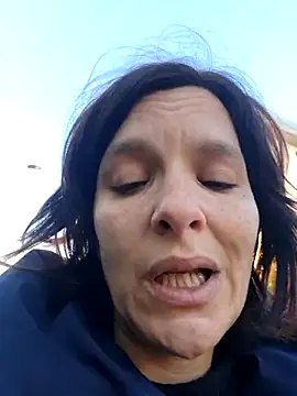 Snapshot of Piediniecollant chatting on 11/23/25, 08:47 Piediniecollant online show from 11/23/25, 08:47