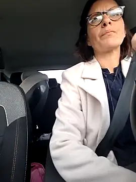 Snapshot of Piediniecollant chatting on 12/04/25, 12:03 Piediniecollant online show from 12/04/25, 12:03