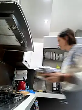 Snapshot of Piediniecollant chatting on 12/22/25, 11:07 Piediniecollant online show from 12/22/25, 11:07