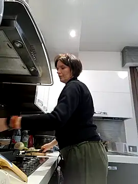 Snapshot of Piediniecollant chatting on 03/02/26, 11:17 Piediniecollant online show from 03/02/26, 11:17