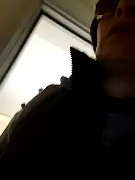 Snapshot of Piediniecollant chatting on 03/03/26, 11:05 Piediniecollant online show from 03/03/26, 11:05