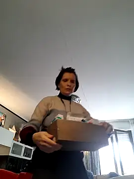 Snapshot of Piediniecollant chatting on 03/05/26, 11:17 Piediniecollant online show from 03/05/26, 11:17