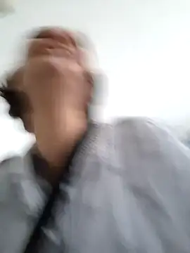 Piediniecollant online show from 04/21/26, 10:21