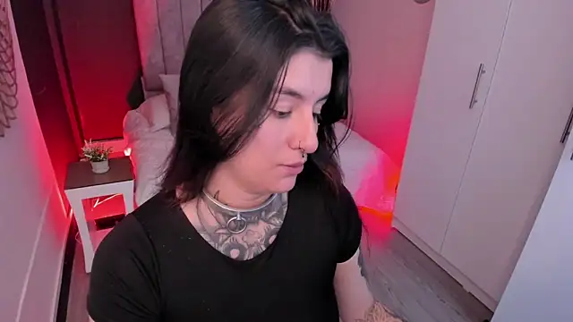 mia jagger online show from 06/03/26, 08:03