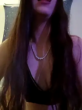 Heavenlyangelforever online show from 04/15/26, 01:23