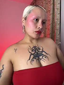 pinkbaddie777 online show from 11/27/25, 04:25