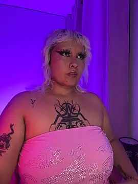 pinkbaddie777 online show from 02/04/26, 02:39