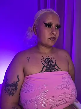 pinkbaddie777 online show from 02/20/26, 08:05