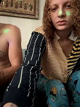 Snapshot of Winter_icelan420 chatting on 10/31/25, 08:21 Winter icelan420 online show from 10/31/25, 08:21