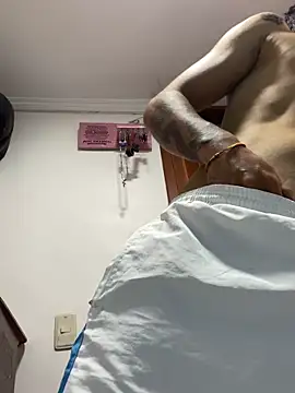 Snapshot of jacob_sc chatting on 12/22/25, 02:47 jacob sc online show from 12/22/25, 02:47