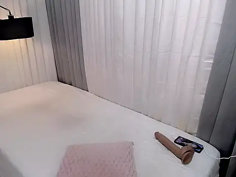 Snapshot of Xhugejerkingtrans chatting on 04/01/26, 03:40 Xhugejerkingtrans online show from 04/01/26, 03:40