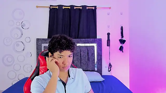 Maximiliano Khalil online show from 11/15/25, 08:05