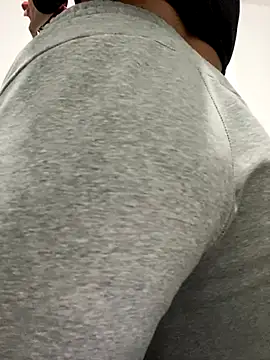 Catalina244 online show from 10/29/25, 02:47