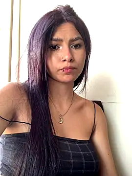 Kim Luna1 online show from 12/13/25, 08:36