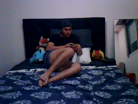 Snapshot of BrunoDamian chatting on 10/30/25, 02:46 BrunoDamian online show from 10/30/25, 02:46