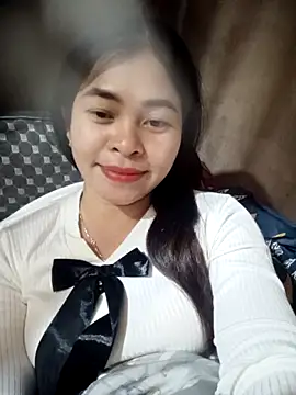 Bamboo-niee123 online show from 12/21/25, 04:36