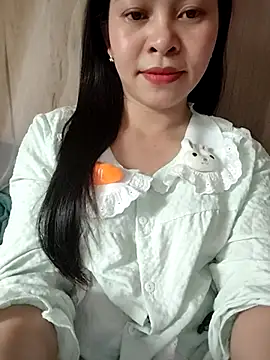 Bamboo-niee123 online show from 04/05/26, 05:48