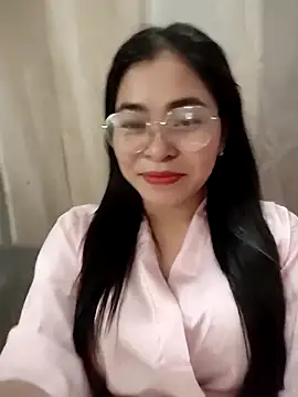 Bamboo-niee123 online show from 04/14/26, 02:39