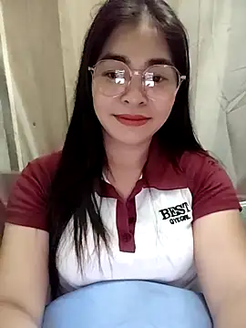 Bamboo-niee123 online show from 04/18/26, 07:34