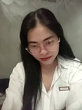 Bamboo-niee123 online show from 05/04/26, 04:03