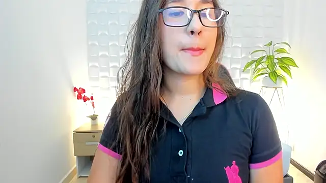 victoria 243 online show from 02/25/26, 05:06