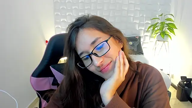 victoria 243 online show from 03/06/26, 08:38