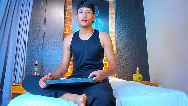 Jack and Joes online show from 11/21/25, 03:16