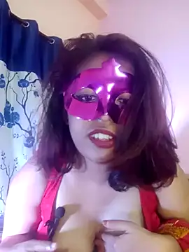 Snapshot of Yui-Ch1 chatting on 10/31/25, 12:17 Yui-Ch1 online show from 10/31/25, 12:17