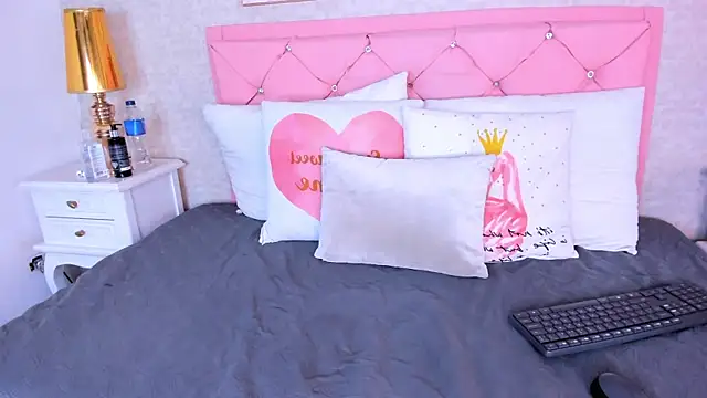 scarlett thompson 7 online show from 02/09/26, 02:59