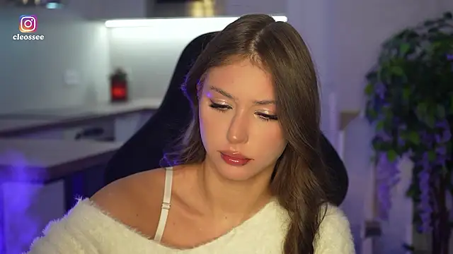 Cleose online show from 02/19/26, 07:04