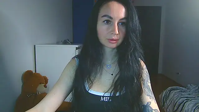 Kamila Donni online show from 11/03/25, 07:42