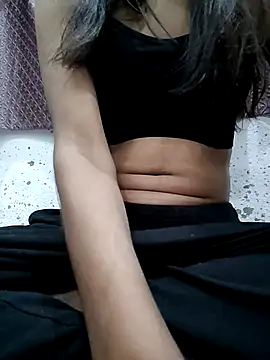 Snapshot of Hia_Rani chatting on 10/29/25, 02:41 Hia Rani online show from 10/29/25, 02:41