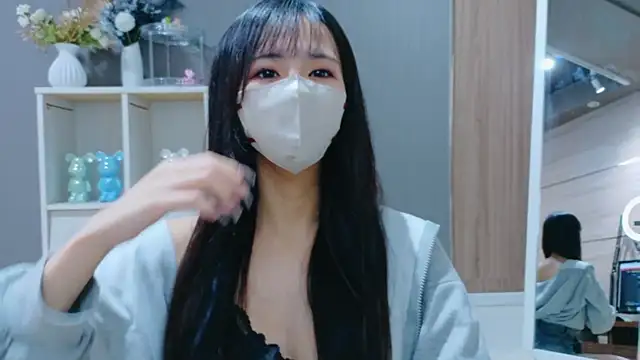 Mimi-Dreammood online show from 11/26/25, 09:49