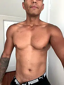 97santiagoo online show from 10/28/25, 12:52