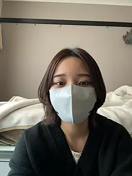 Snapshot of shuri_rin_ch chatting on 10/29/25, 03:31 shuri rin ch online show from 10/29/25, 03:31