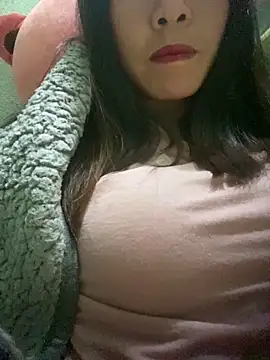 Elysia-007 online show from 12/19/25, 02:13