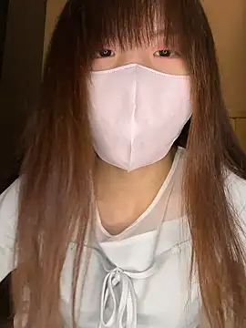 Snapshot of Natumi__ chatting on 10/31/25, 01:12 Natumi online show from 10/31/25, 01:12