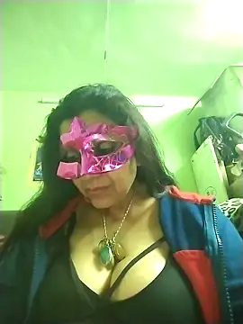 LOVE  RANI online show from 11/16/25, 01:11