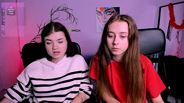 Snapshot of isabel_wave chatting on 11/16/25, 04:56 isabel wave online show from 11/16/25, 04:56