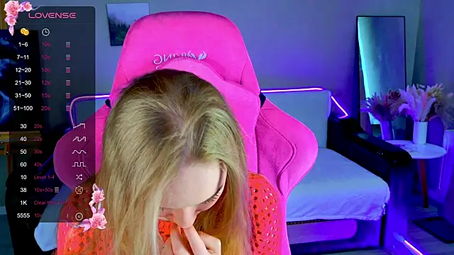 Shawty Mia online show from 03/21/26, 01:05