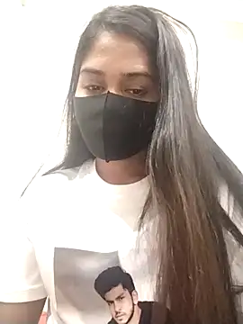 Green LaDY66 online show from 11/21/25, 10:14