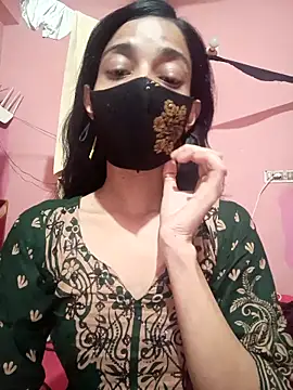 Green LaDY66 online show from 05/15/26, 05:31
