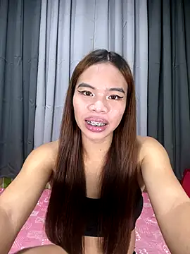 kierra fox online show from 11/30/25, 01:48